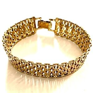 Monet Gold Bracelet